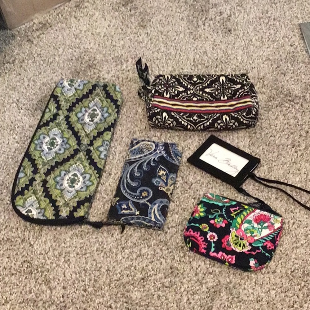 Vera Bradley bundle of 5 items. Colorful patterned items in great used condition